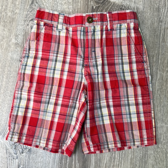 4T shorts lot - Picture 4 of 5